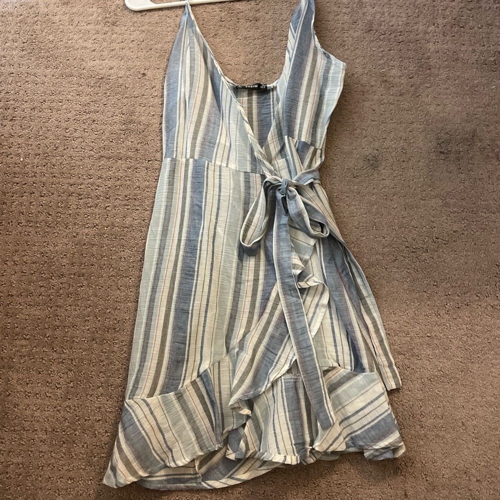 NEVER WORN